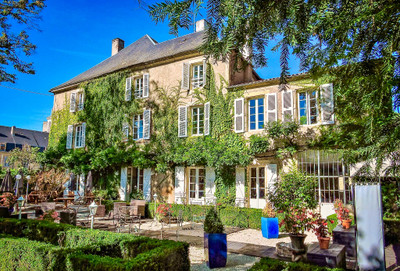 Black Perigord - Idyllic Boutique Hotel with restaurant and private owners accommodation on the river banks