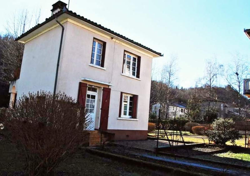 Maison à vendre à Castelnau-Durban, Ariège - 132 000 € - photo 1 Maison à vendre à Castelnau-Durban, Ariège - 132 000 € - photo 1