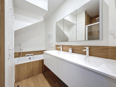 French property for sale in Paris, Paris - €1,750,000 - photo 9