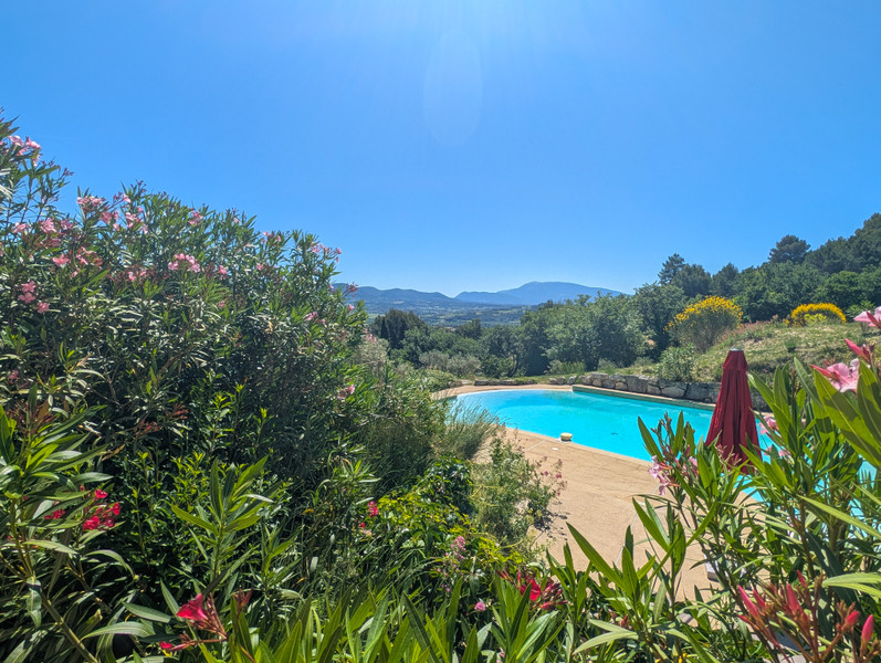 Propriété à vendre à Vinsobres, Drôme - 1 100 000 €