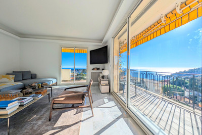 French property for sale in Villefranche-sur-Mer, Alpes-Maritimes - €1,190,000 - photo 1