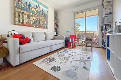 French property for sale in Nice, Alpes-Maritimes - €1,500,000 - photo 5