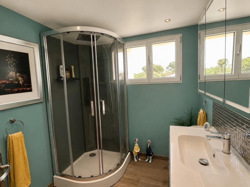 French property for sale in Nantillé, Charente-Maritime - €499,999 - photo 11