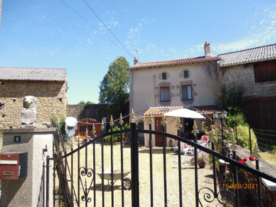 Maison à vendre à Châteauponsac, Haute-Vienne, Limousin, avec Leggett Immobilier