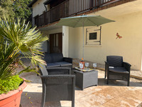 Maison à vendre à Brossac, Charente - 185.000 € - photo 2