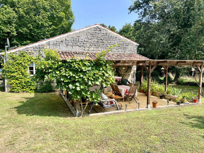 French property for sale in Grandjean, Charente-Maritime - €180,000 - photo 13