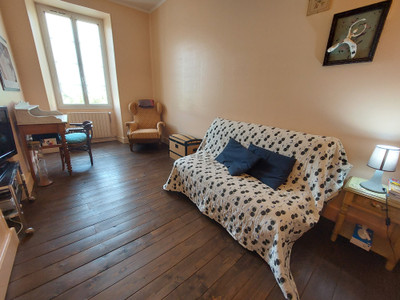 French property for sale in Angoulême, Charente - €451,500 - photo 8