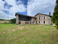 Maison à vendre à Verneuil, Charente - 339.200 € - photo 2