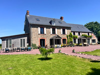 Propriété à vendre à Les Monts d'Aunay, Calvados - 449 500 € - photo n°1