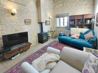 French property for sale in Aunac-sur-Charente, Charente - €220,000 - photo 3
