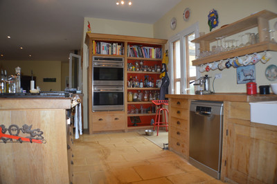 French property for sale in Plaisance, Gers - €676,000 - photo 4