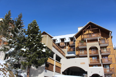 Maison à vendre à Les Deux Alpes, Isère, Rhône-Alpes, avec Leggett Immobilier