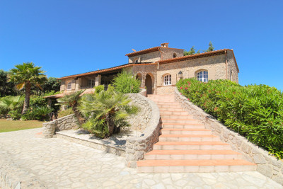 house for sale in Alpes-Maritimes