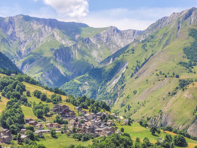 Terrain à vendre à Saint-Martin-de-Belleville, Savoie, Rhône-Alpes, avec Leggett Immobilier