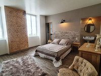 Maison à vendre à Marans, Charente-Maritime - 650 000 € - photo 9