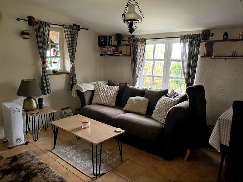 French property for sale in Lohuec, Côtes-d'Armor - €99,000 - photo 11