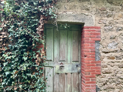 French property for sale in Chavanat, Creuse - €68,600 - photo 4