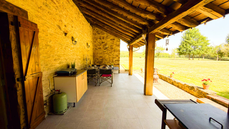 French property for sale in Châlus, Haute-Vienne - €246,100 - photo 12