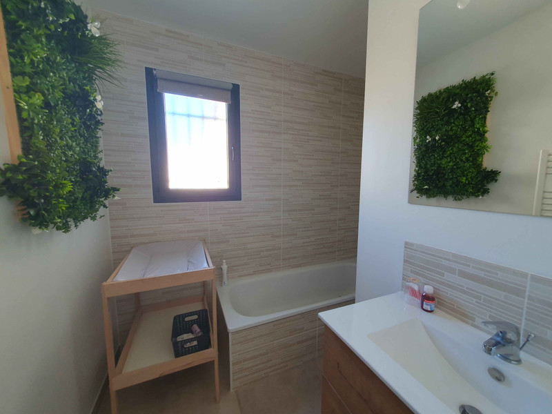 French property for sale in Avignon, Vaucluse - €498,000 - photo 9
