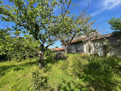 French property for sale in Auch, Gers - €170,000 - photo 1