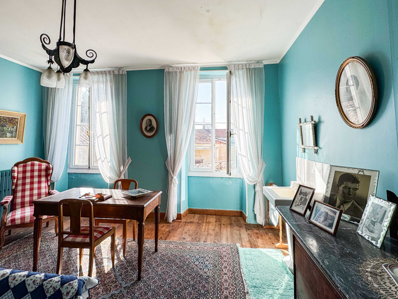 French property for sale in Aumagne, Charente-Maritime - €879,800 - photo 10