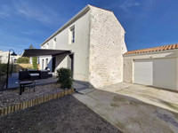 Maison à vendre à Aigrefeuille D Aunis, Charente-Maritime - 489.475 € - photo 9