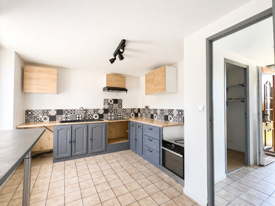 French property for sale in Arnac-la-Poste, Haute-Vienne - €137,400 - photo 2