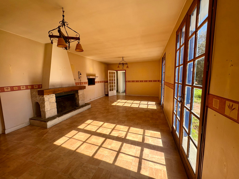French property for sale in Chalais, Dordogne - €109,000 - photo 7