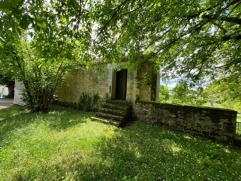 French property for sale in Annepont, Charente-Maritime - €249,994 - photo 8