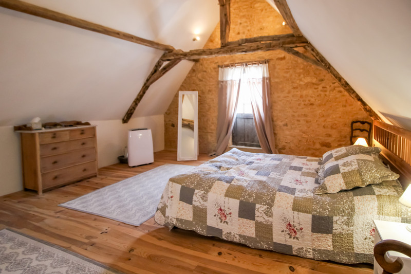French property for sale in Mauzac-et-Grand-Castang, Dordogne - €200,000 - photo 6