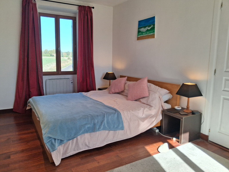 French property for sale in Saint-Romain, Vienne - €162,000 - photo 7