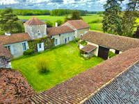Detached for sale in Monts-sur-Guesnes Vienne Poitou_Charentes
