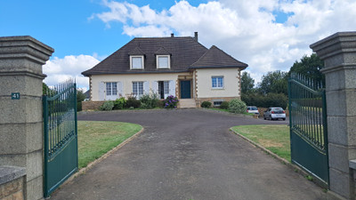 Maison à vendre à Le Teilleul, Manche, Basse-Normandie, avec Leggett Immobilier