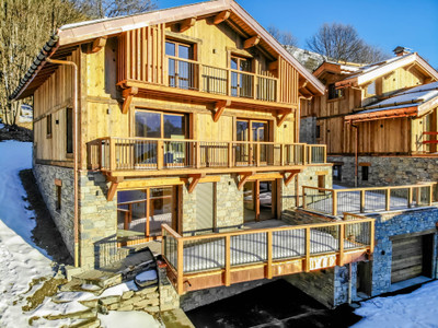 Ski property for sale in Saint Martin de Belleville - €3,750,000 - photo 0