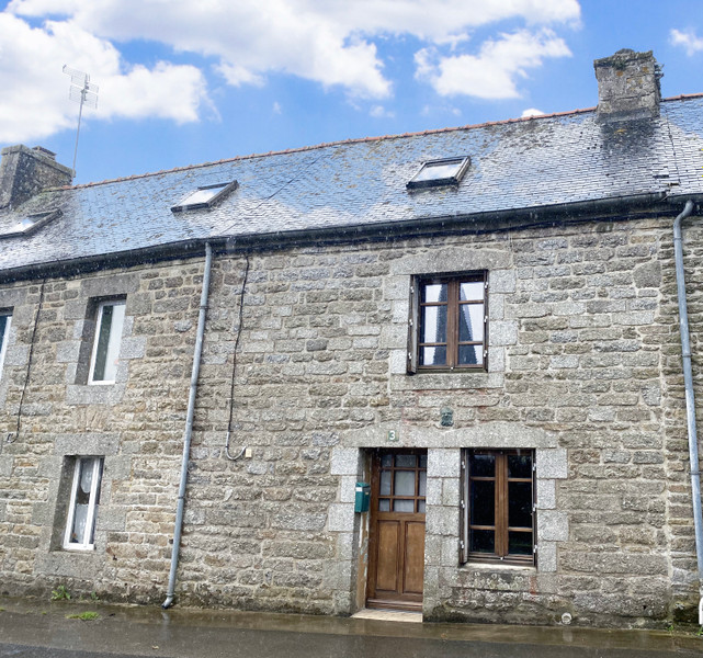 Maison à vendre à Bulat-Pestivien, Côtes-d'Armor - 46.600 € - photo 1