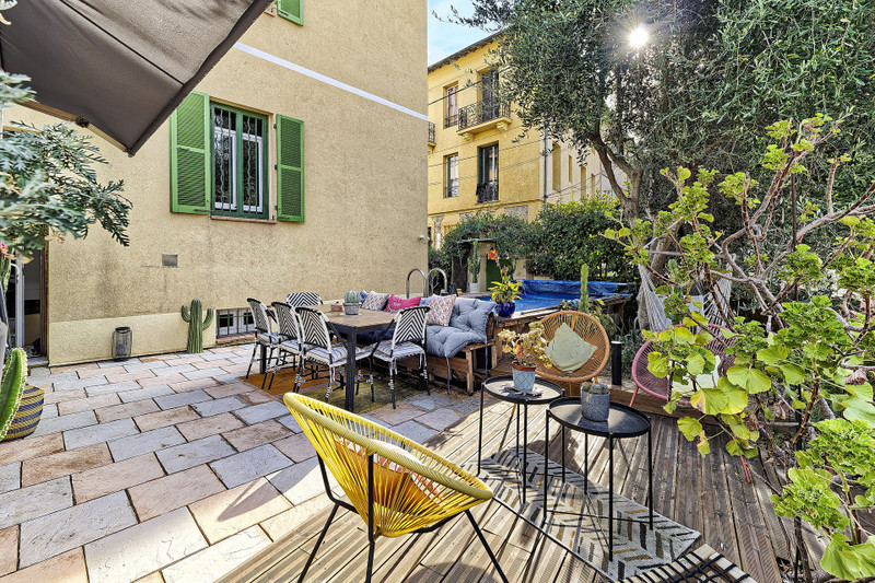 French property for sale in Nice, Alpes-Maritimes - €1,495,000 - photo 0