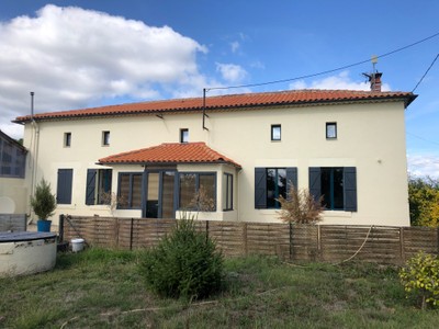 Maison à vendre à Boresse-et-Martron, Charente-Maritime, Poitou-Charentes, avec Leggett Immobilier