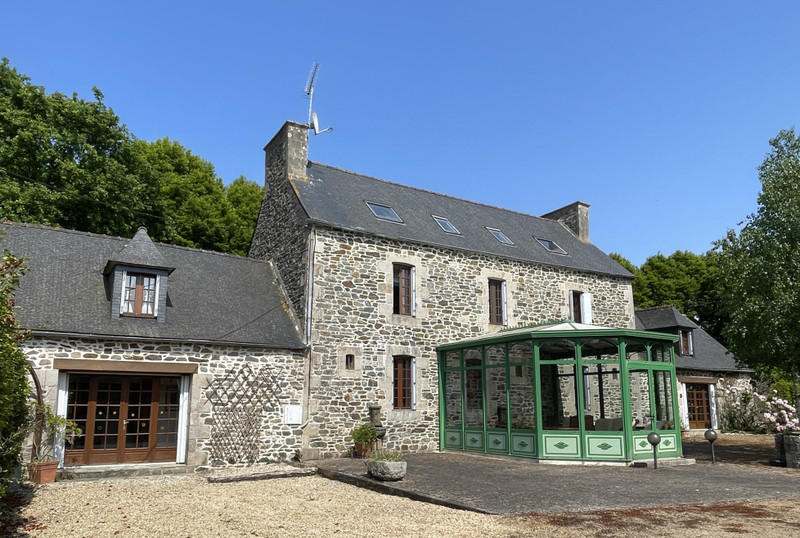 Maison à vendre à Saint-Clet, Côtes-d'Armor - 477.000 € - photo 1