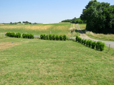 French property for sale in Archingeay, Charente-Maritime - €413,400 - photo 2