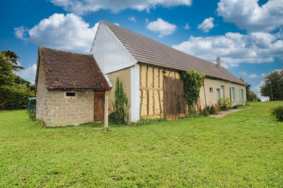 French property for sale in Montargis, Loiret - €478,723 - photo 9