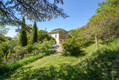 Maison à vendre à Bourg-Saint-Andéol, Ardèche, Rhône-Alpes, avec Leggett Immobilier