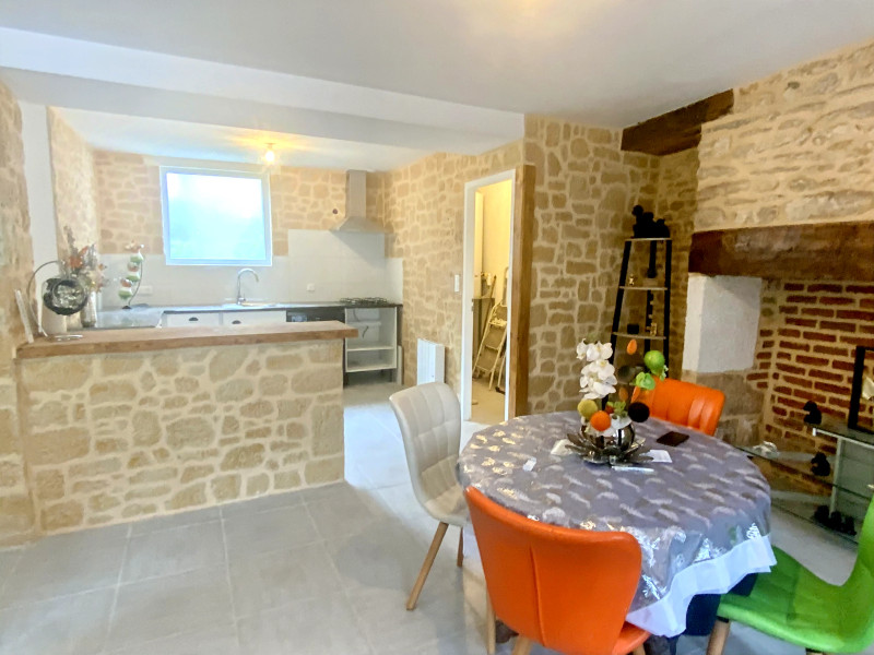 French property for sale in Montignac-Lascaux, Dordogne - €137,800 - photo 4