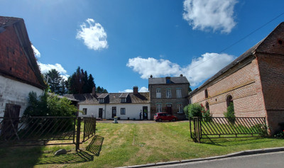Maison à vendre à Montigny-les-Jongleurs, Somme, Picardie, avec Leggett Immobilier