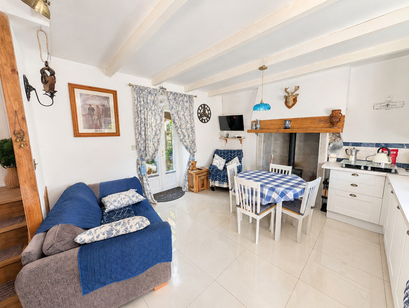French property for sale in Loguivy-Plougras, Côtes-d'Armor - €267,500 - photo 9