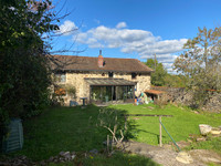 Maison à vendre à Verneuil, Charente - 205.200 € - photo 9