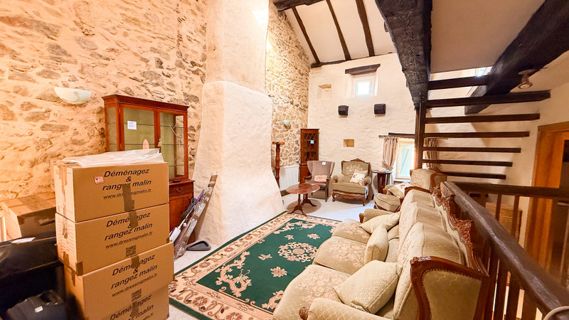 French property for sale in Cussac, Haute-Vienne - €194,400 - photo 3