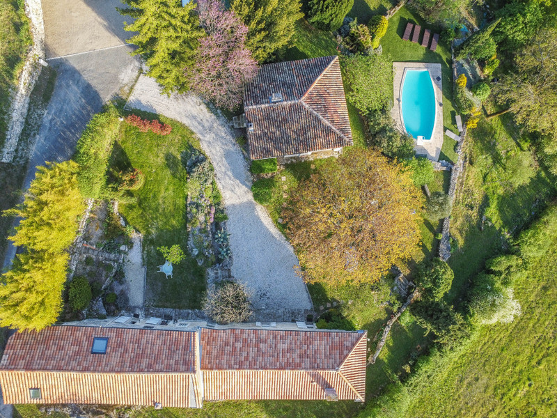 Propriété à vendre à Mouthiers-sur-Boëme, Charente - 445 000 €