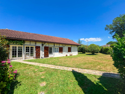 French property for sale in Seignosse, Landes - €1,575,000 - photo 3