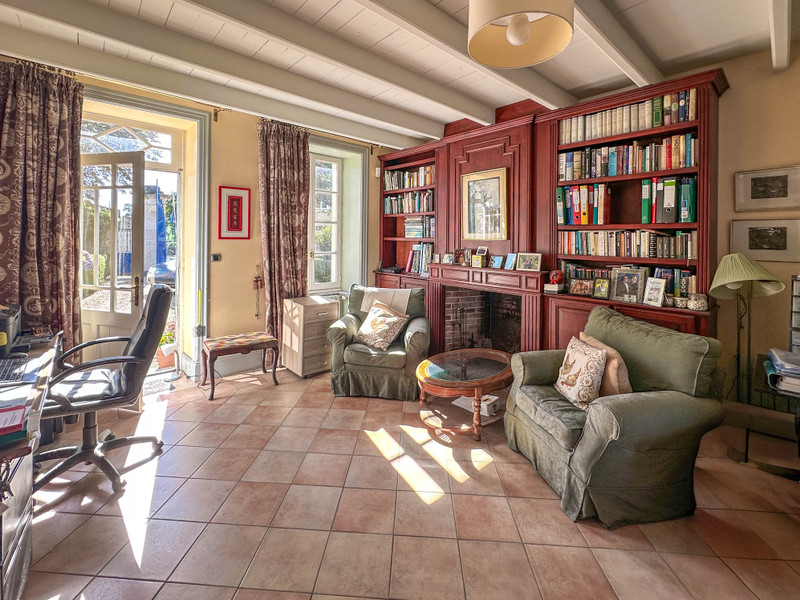 French property for sale in Bazauges, Charente-Maritime - €530,000 - photo 11