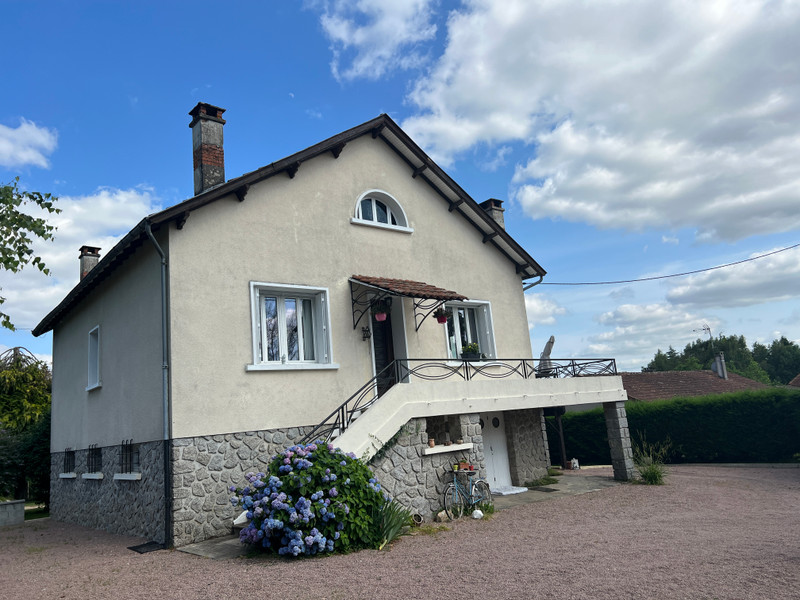 Maison à vendre à Mialet, Dordogne - 299 999 € - photo 1